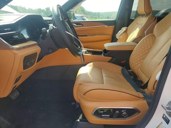 2026 JEEP GRAND CHEROKEE Summit
