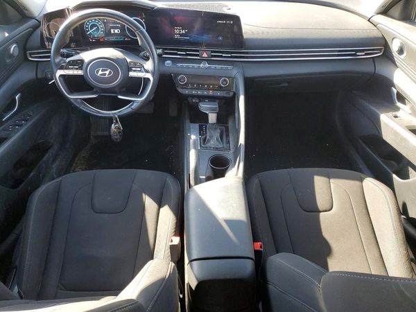 2025 HYUNDAI ELANTRA SEL Sport — CKPT