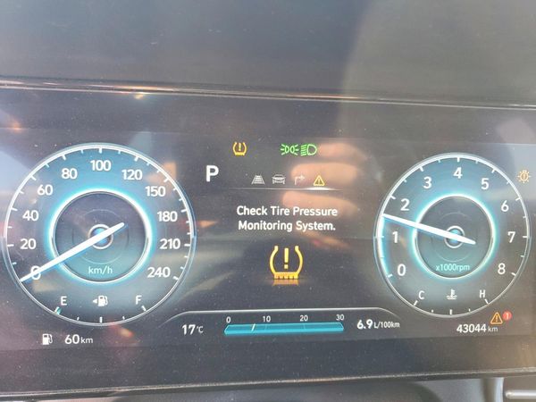 2025 HYUNDAI ELANTRA SEL Sport — ODOM