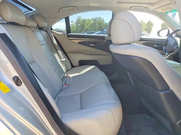 2013 LEXUS LS