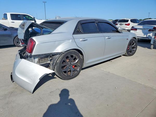 2021 CHRYSLER 300