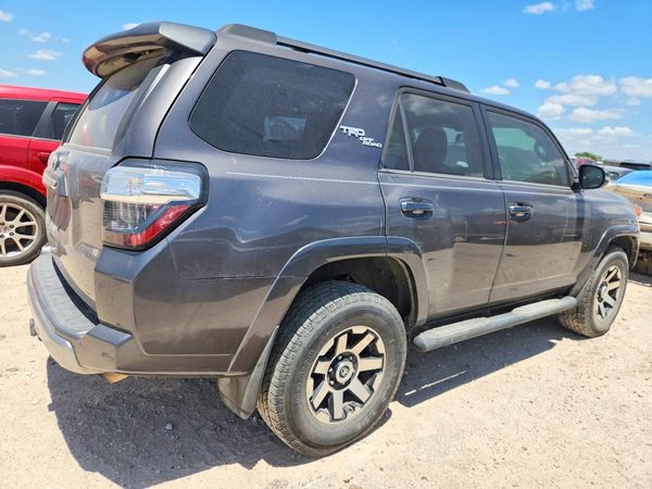 2019 TOYOTA 4RUNNER