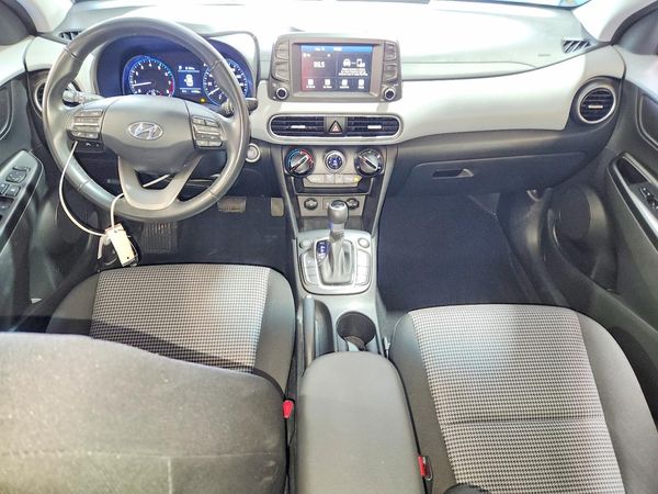 2021 HYUNDAI KONA SEL