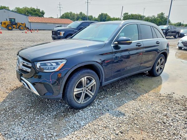 2020 MERCEDES-BENZ GLC