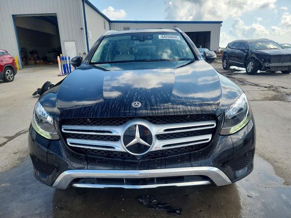 2019 MERCEDES-BENZ GLC GLC300