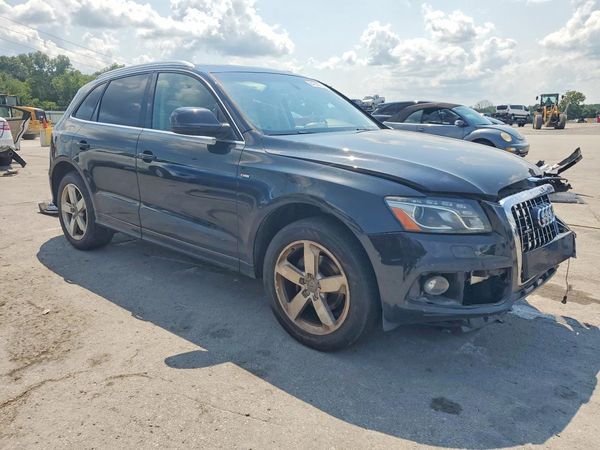 2012 AUDI Q5 Prestige