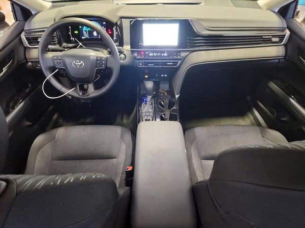 2026 TOYOTA CAMRY