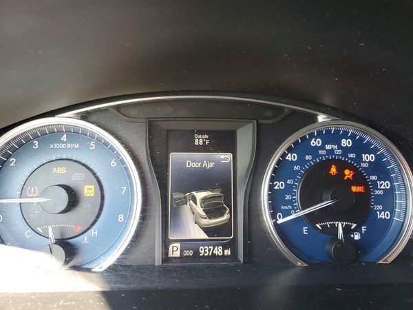 2015 TOYOTA CAMRY