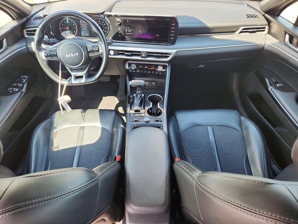 2022 KIA K5 GT-Line — CKPT