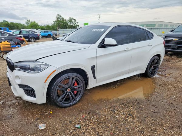 2017 BMW X6 X6 M — Front 3/4