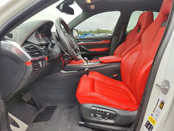 2017 BMW X6 X6 M — DENT