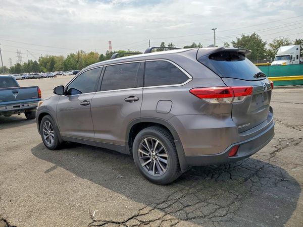 2019 TOYOTA HIGHLANDER SE/XLE