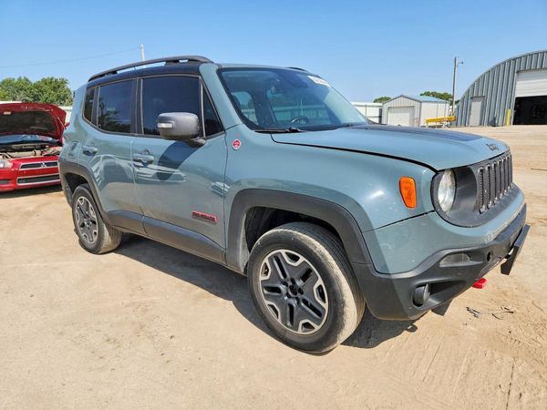 2015 JEEP RENEGADE TRAILHAWK 4X4