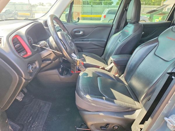 2015 JEEP RENEGADE TRAILHAWK 4X4