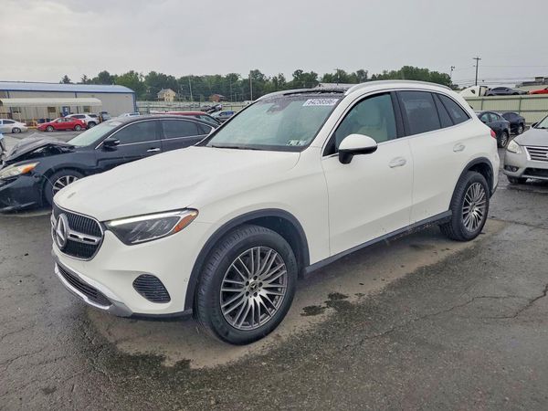 2026 MERCEDES-BENZ GLC