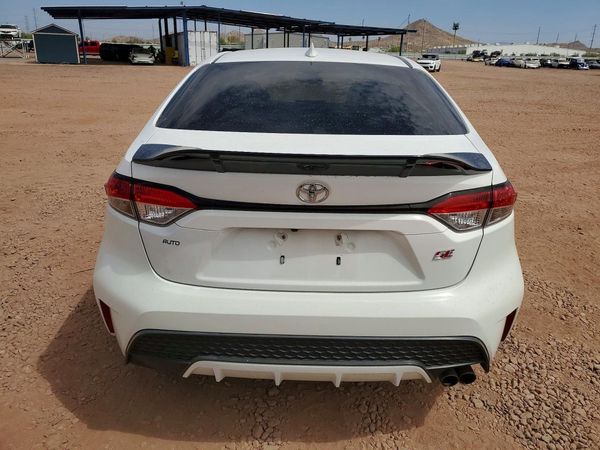 2021 TOYOTA COROLLA