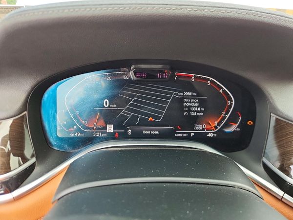 2021 BMW 750 xDrive
