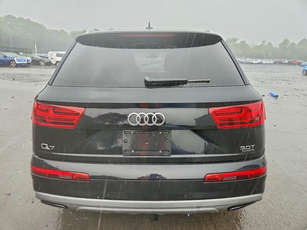 2018 AUDI Q7 quattro Prestige