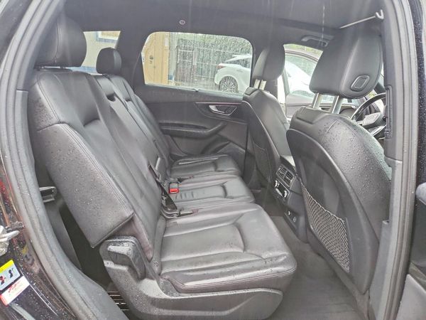2018 AUDI Q7 quattro Prestige