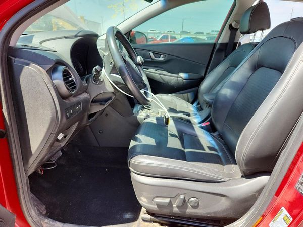 2021 HYUNDAI KONA Limited