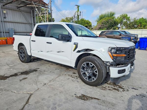 2025 FORD F150 STX