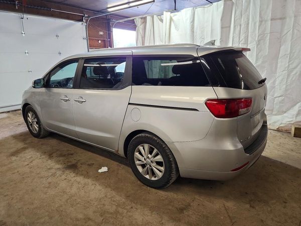 2016 KIA SEDONA LX - Middle-low