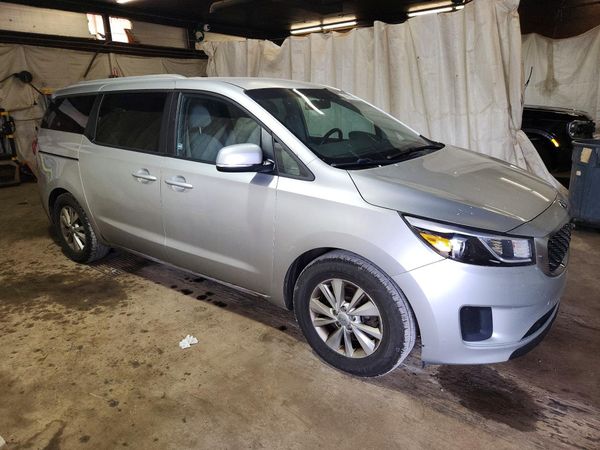 2016 KIA SEDONA LX - Middle-low