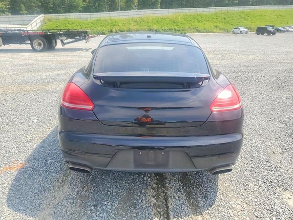 2014 PORSCHE PANAMERA Base (2WD), 4 (4WD)