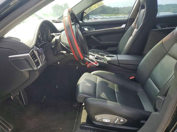 2014 PORSCHE PANAMERA Base (2WD), 4 (4WD)