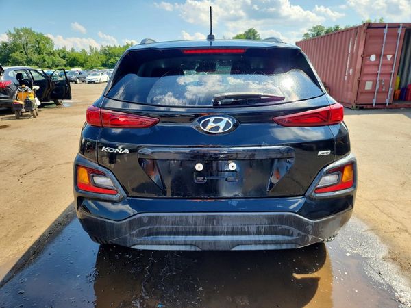 2021 HYUNDAI KONA