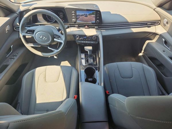 2023 HYUNDAI ELANTRA Blue