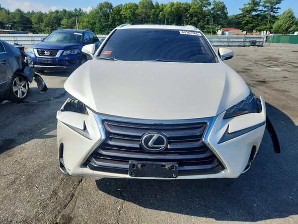2015 LEXUS NX 200t Luxury