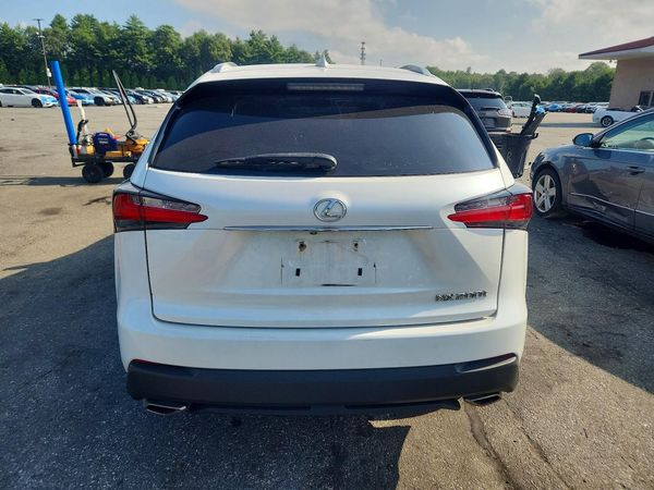 2015 LEXUS NX 200t Luxury