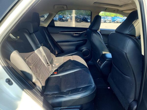 2015 LEXUS NX 200t Luxury