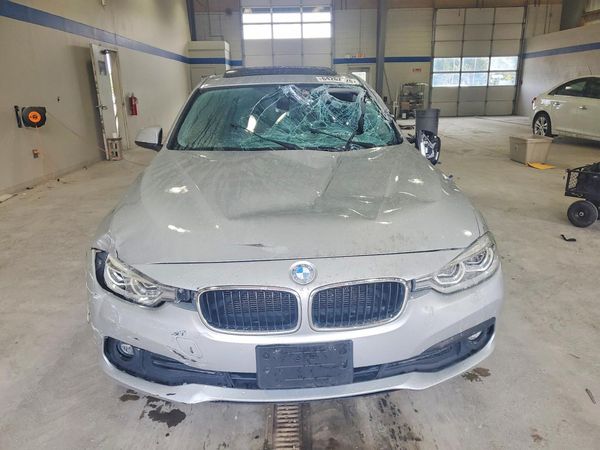 2018 BMW 320 xDrive SA