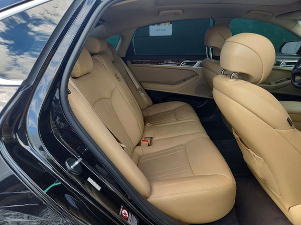 2018 GENESIS G80