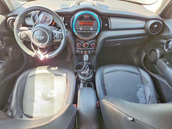 2015 MINI COOPER