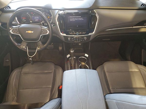 2020 CHEVROLET TRAVERSE LT