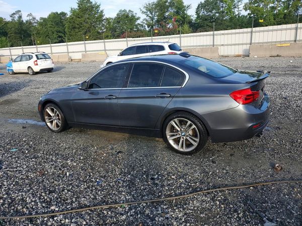 2018 BMW 330