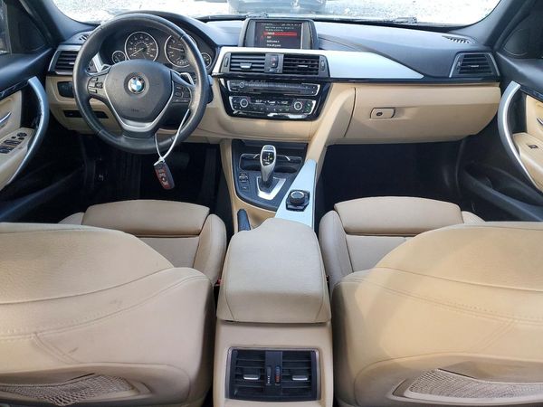 2018 BMW 330