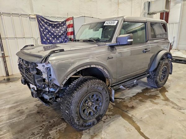 2022 FORD BRONCO