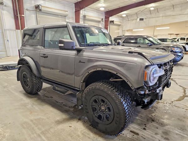 2022 FORD BRONCO