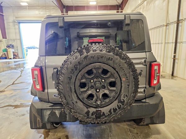 2022 FORD BRONCO