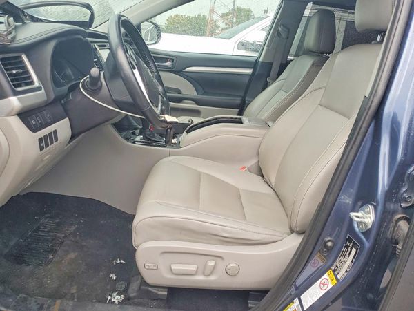 2019 TOYOTA HIGHLANDER SE/XLE