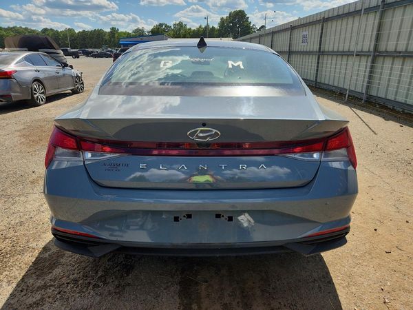 2021 HYUNDAI ELANTRA