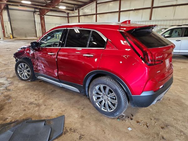 2021 CADILLAC XT4 Premium Luxury