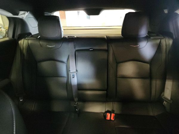 2021 CADILLAC XT4 Premium Luxury