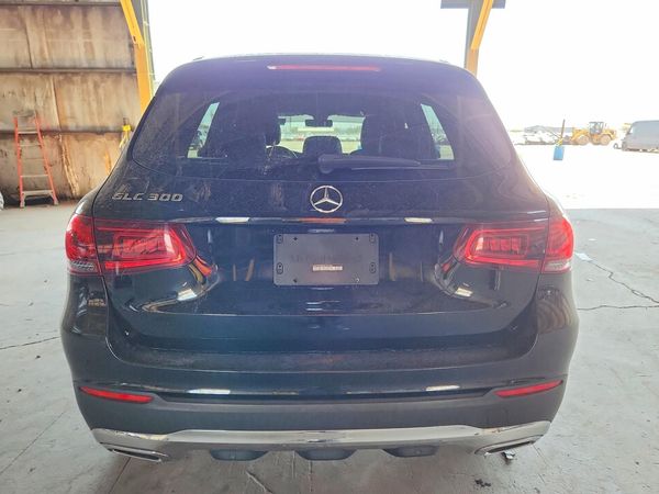2020 MERCEDES-BENZ GLC GLC300
