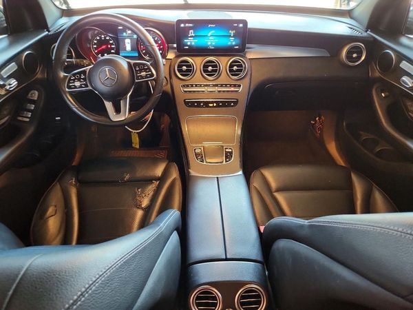 2020 MERCEDES-BENZ GLC GLC300