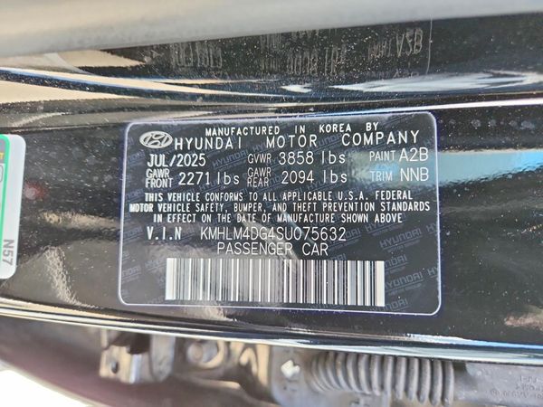 2025 HYUNDAI ELANTRA SEL Sport